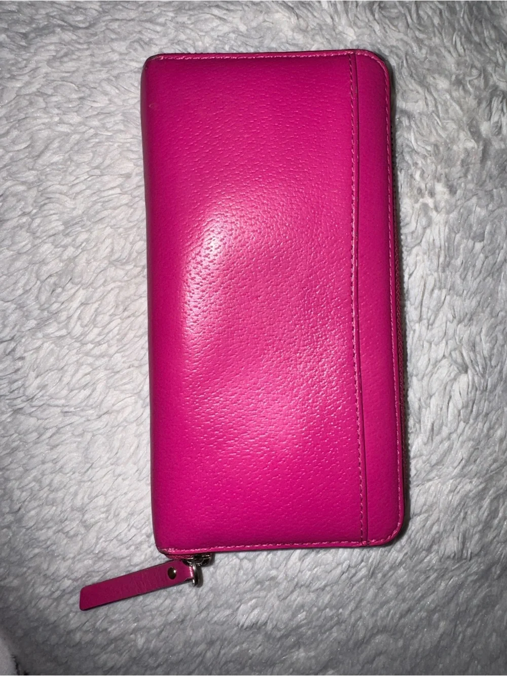 Kate Spade New York Wellesley Pink Pebbled Leather Zip Around Continental Wallet